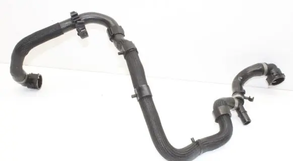 Jaguar I-Pace Engine coolant pipe/hose