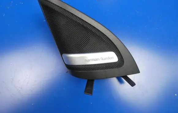 Mercedes-Benz A W176 Front door speaker A1767200311