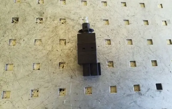Mercedes-Benz E W211 Brake pedal sensor switch 0015454009