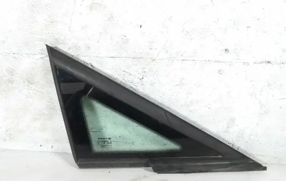 Seat Ibiza IV (6J,6P) Front door vent window glass four-door 6J0845412