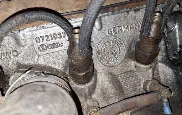 Volkswagen I LT Fuel injector