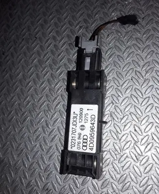 Audi A8 S8 D2 4D Airbag deployment crash/impact sensor 4D0959643D