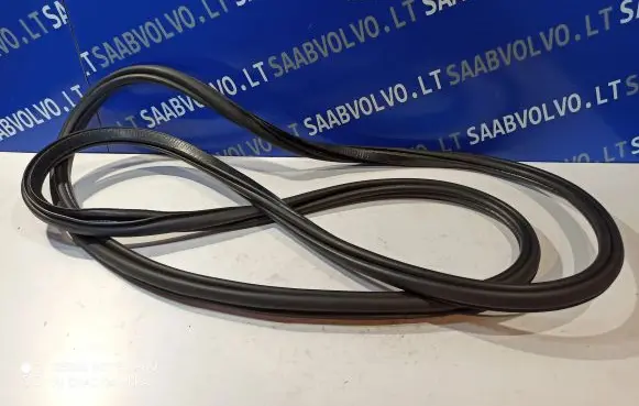 Volvo XC90 Rubber seal front coupe door 31457673
