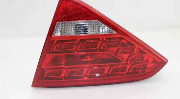Audi A5 8T 8F Tailgate rear/tail lights 8T0945094A