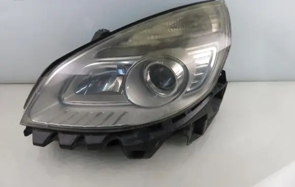 Renault Scenic II - Grand scenic II Headlight/headlamp