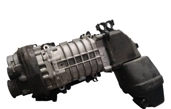 Volkswagen PASSAT B6 Supercharger 03C145851E 03C103502 325484