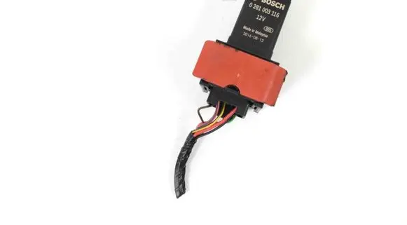 Maserati Levante Glow plug pre-heat relay 68158081AC 0281003116