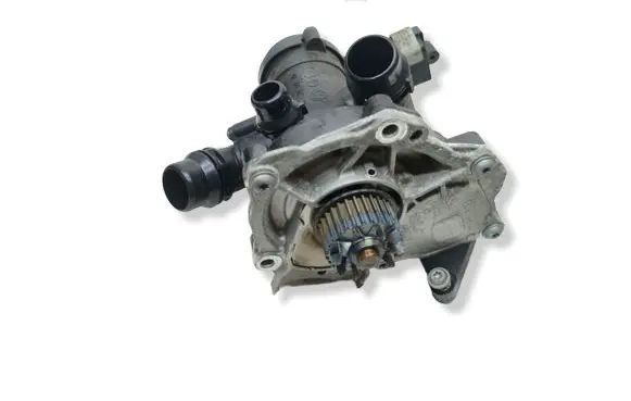 Volkswagen Tiguan Allspace Water pump 06L121111