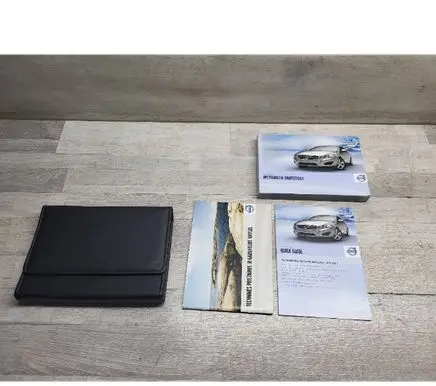 Volvo V60 User manual 