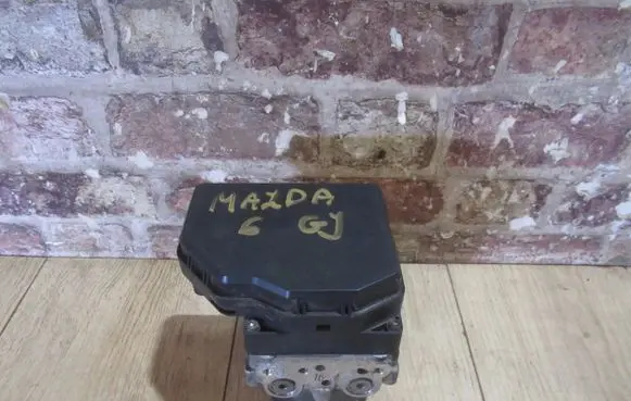 Mazda 6 ABS control unit/module 