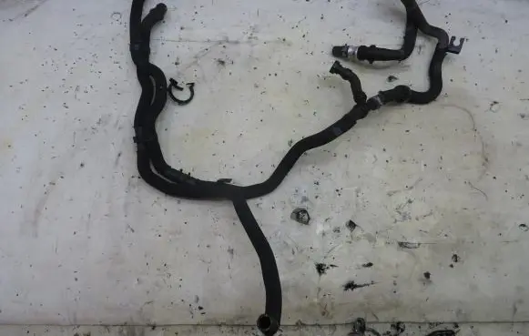 Nissan Qashqai Engine coolant pipe/hose