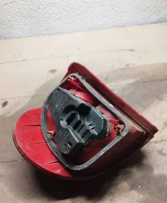 Ford Galaxy Tail light bulb cover holder 962604