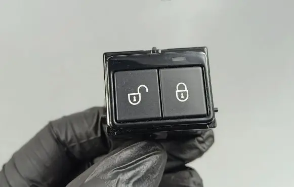 Jaguar F-Pace Central locking switch button GX7314017EC
