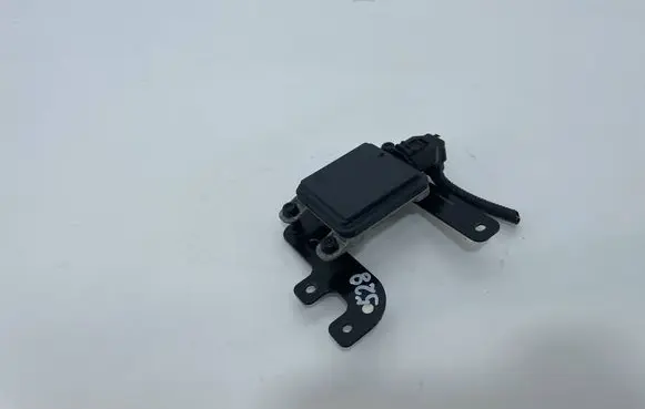 Hyundai Santa Fe Distronic sensor radar 99110CL500