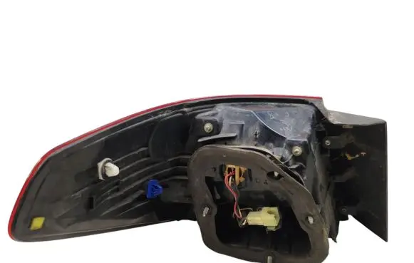 Subaru Legacy Rear/tail lights 22020068