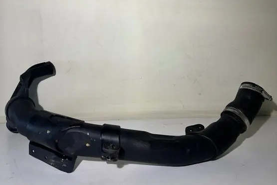 Volkswagen Golf VI Intercooler hose/pipe 1K0145840