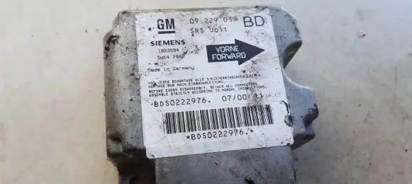 Opel Vectra B Airbag control unit/module 09229039bd 09229039