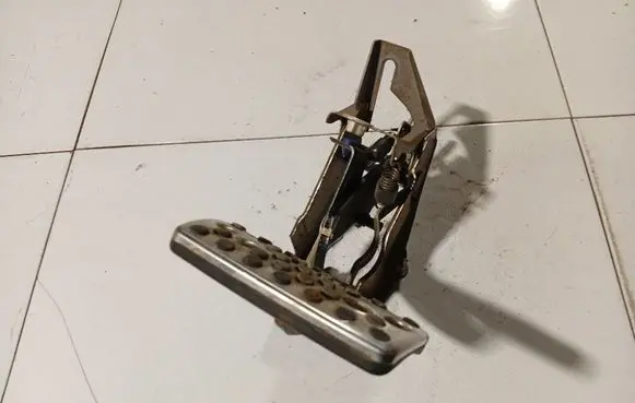 Brake pedal
