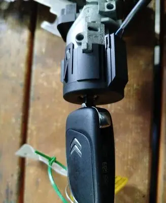 Citroen DS4 Ignition lock N0503823