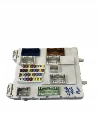 Ford Kuga II Fuse module F1FT14A073EE