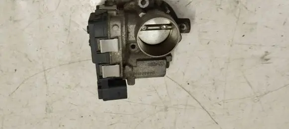 Audi Q2 - Throttle valve 04c133062c