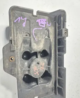 Skoda Octavia Mk1 (1U) Battery box tray 1J0915333
