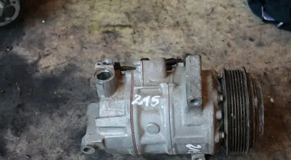 Seat Toledo I (1L) Air conditioning (A/C) compressor (pump) 820803