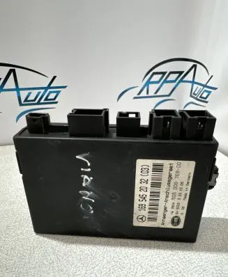 Mercedes-Benz C W203 Air suspension control unit module (rear) 1695452032 5DS00876900
