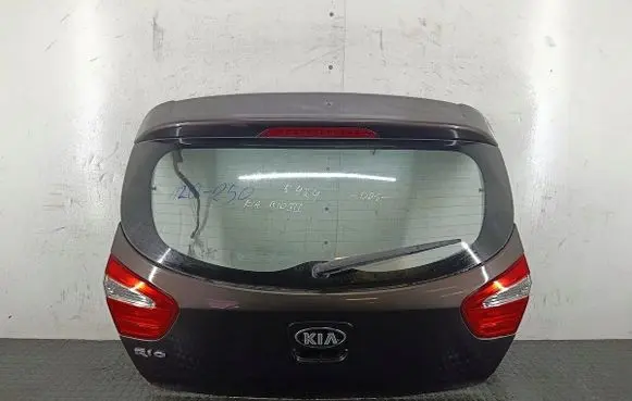 KIA Rio Tailgate/trunk/boot lid 