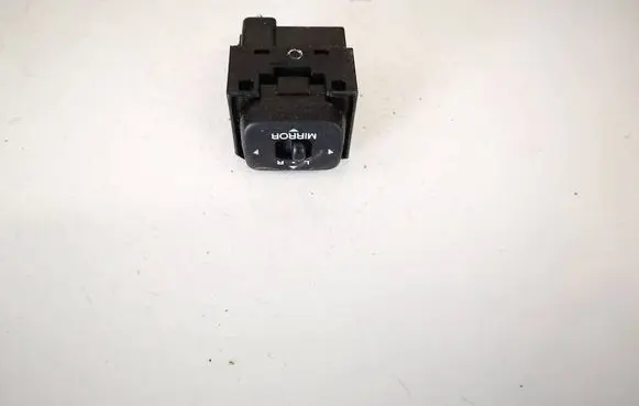 Lexus RX 300 Wing mirror switch