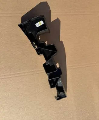 Audi Q5 SQ5 Bumper support mounting bracket corner 80A807278B