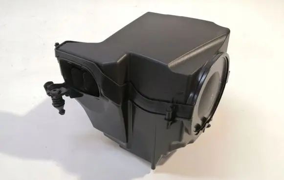 Volvo XC40 Air filter box 70526888