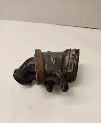 Mercedes-Benz C W204 Intake resonator A6460981007