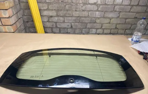Volvo V40 Rear windscreen/windshield window DOT24M189AS2 43R00048 E000292