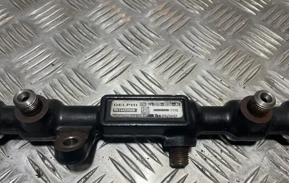 Ford Mondeo Mk III Fuel main line pipe 2S7Q9D280AE