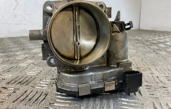 Mercedes-Benz CLS C219 Throttle valve A1131410125 68407 0280750017