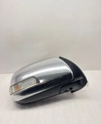 Toyota Hilux (AN10, AN20, AN30) Front door electric wing mirror E4023523 E4035523