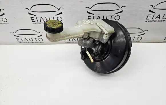 Ford Fusion II Brake booster