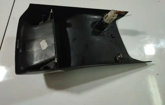 Seat Toledo III (5P) Glove box