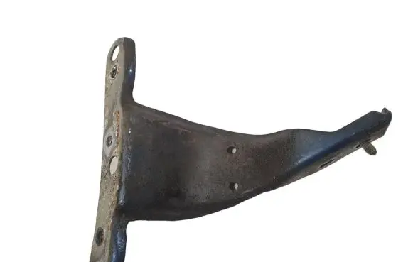 Audi A4 S4 B7 8E 8H Fender mounting bracket 8E0821136A