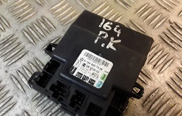 Mercedes-Benz ML W164 Door control unit/module 1648207326 A1648207326