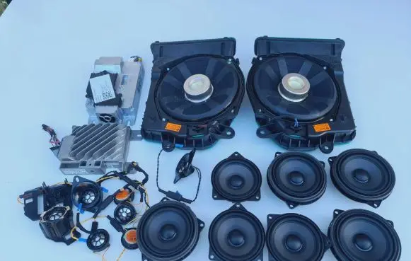 BMW 8 G15 Audio system kit 5A2AAC4