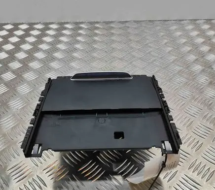 BMW 4 F32 F33 Cup holder 105495994