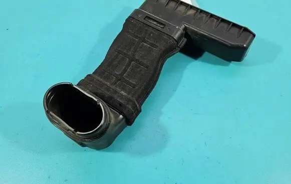Intercooler hose/pipe