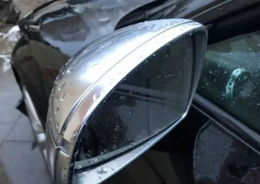 Front door electric wing mirror