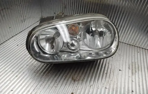 Volkswagen Golf IV Headlight/headlamp 02A0116044CR 9955