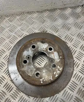 Toyota RAV 4 (XA30) Rear brake disc