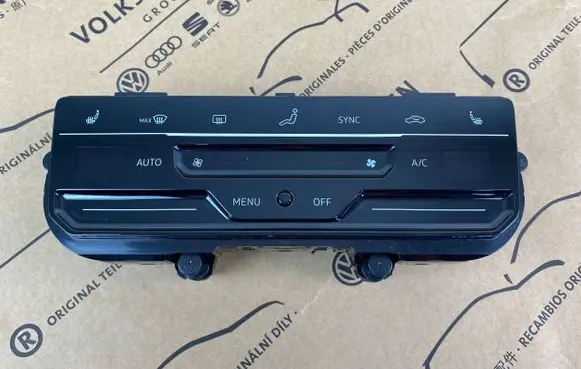 Volkswagen Tiguan Climate control unit