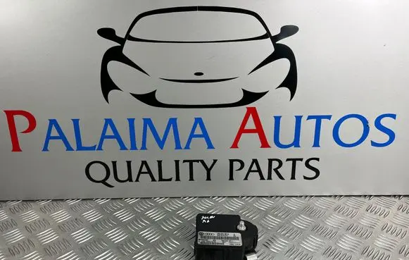 Audi A6 S6 C6 4F Power management control unit 4F0915181A