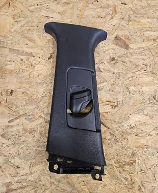 Toyota Prius (XW50) (B) pillar trim (top) 62420-47100
